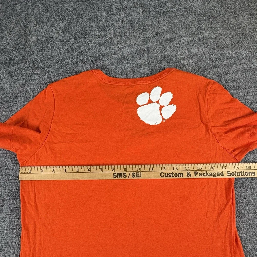 Nike women shirt